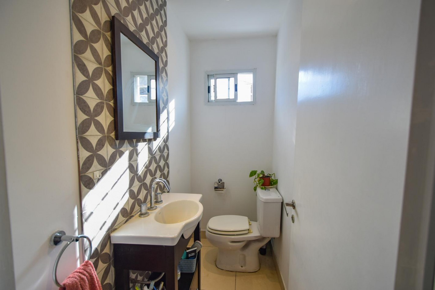 Exclusivo Chalet de 6 Ambientes en el Corazon de Barrio Chauvin