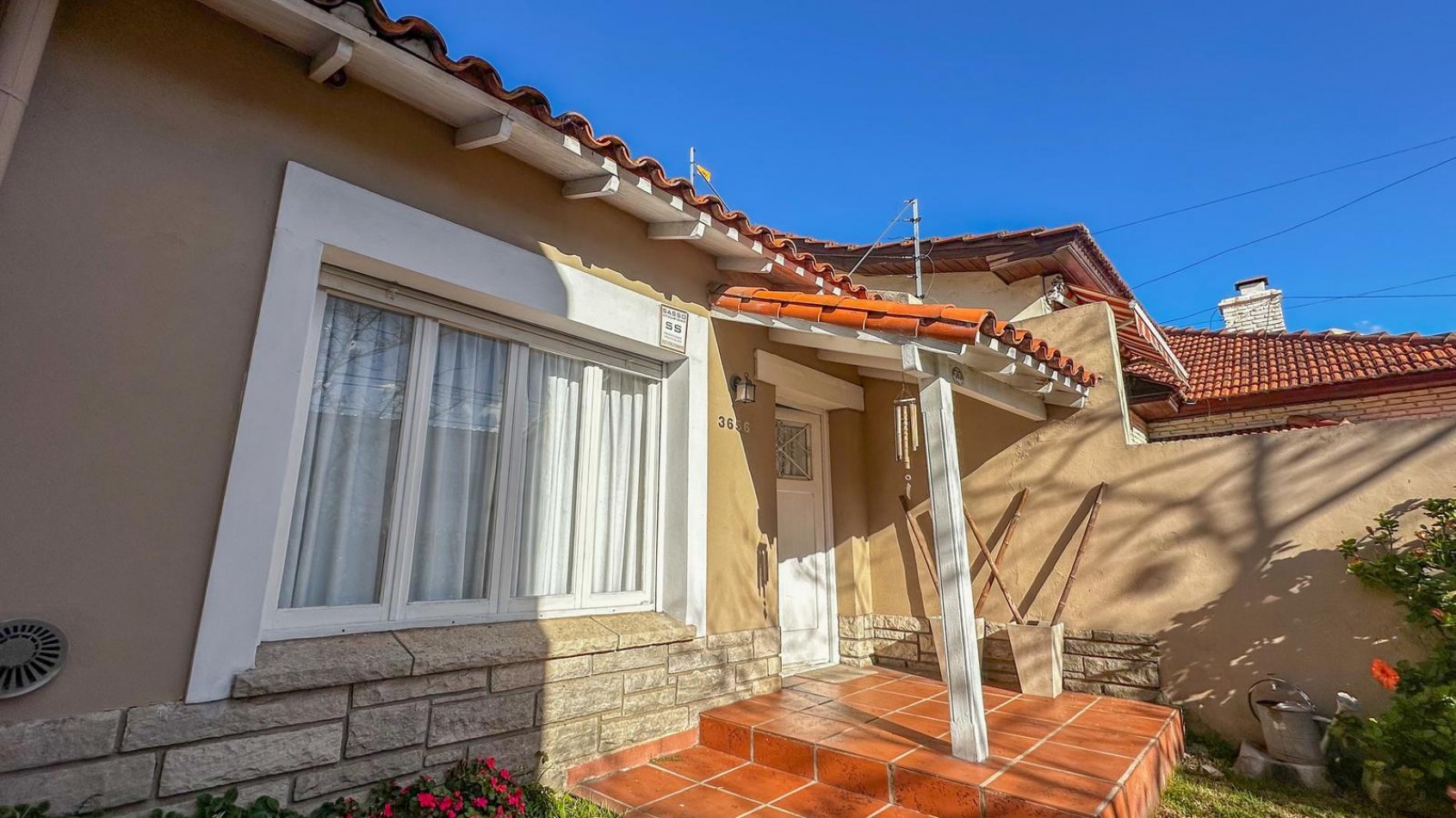 Exclusivo Chalet de 6 Ambientes en el Corazon de Barrio Chauvin