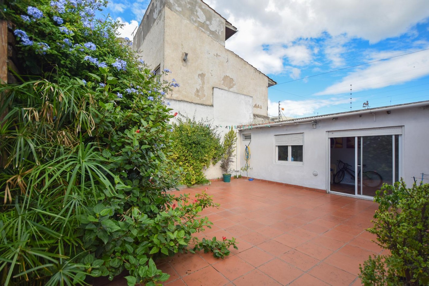 Exclusivo Chalet de 6 Ambientes en el Corazon de Barrio Chauvin