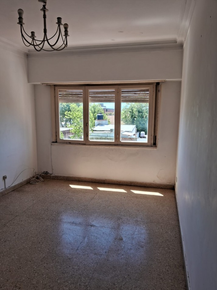 ALQUILER departamento 3 ambientes