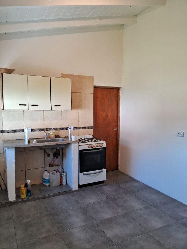 VENTA CASA CON 2 LOTES-PARQUE PEÑA